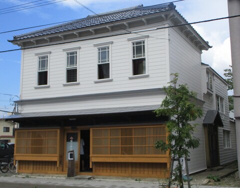 山七野口梅吉商店