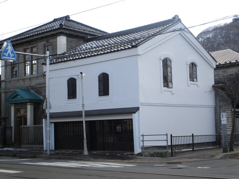 橋谷家住宅　店蔵