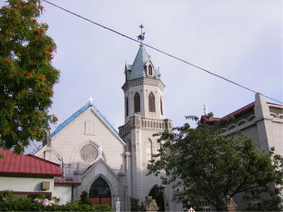 カトリック元町教会聖堂の画像