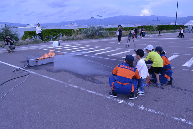 訓練用消火器による消火体験