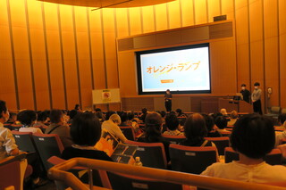 映画場内