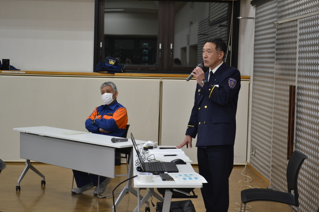 講師(北消防署副署長)による説明