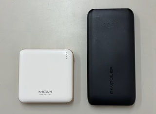 モバイルバッテリー
