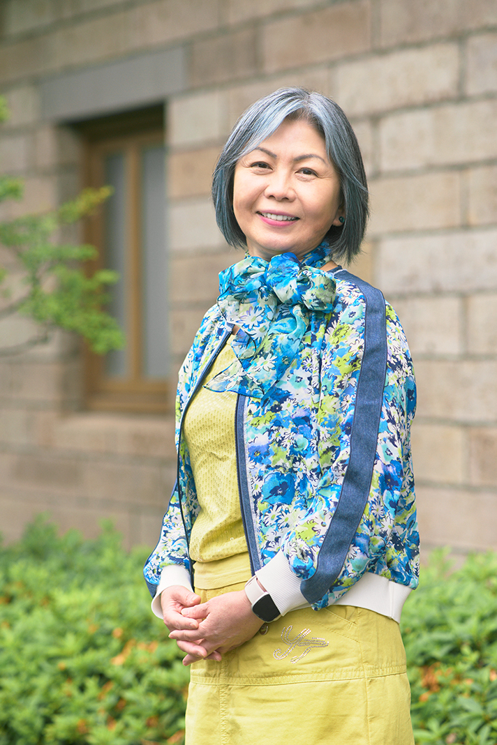 美馬のゆり氏
